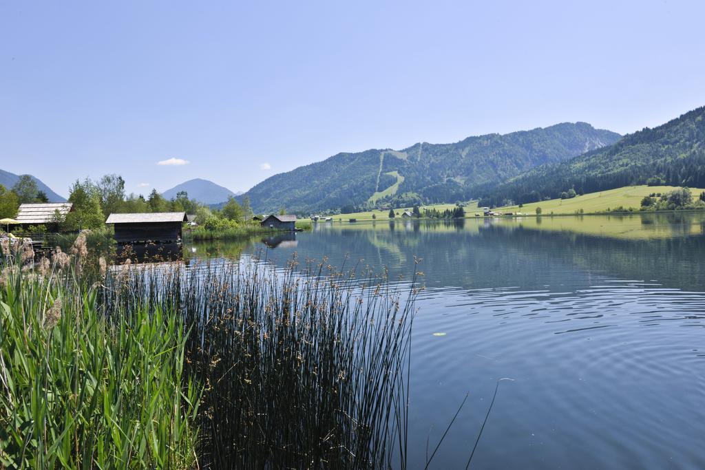 Hotel Zum Weissensee Exterior photo